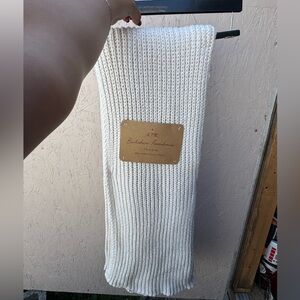 Berkshire White Knit blanket